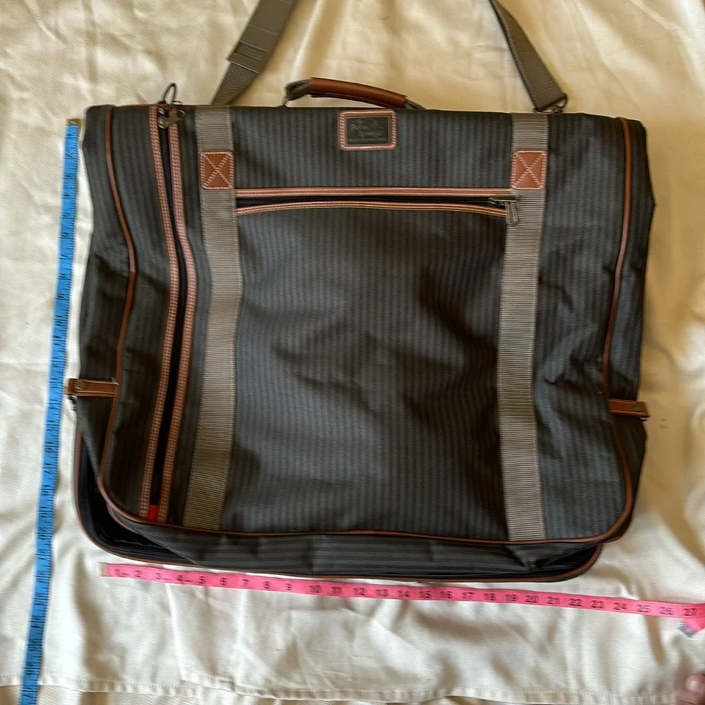 Ricardo Beverly Hills new large suit folded mens leather garment luggage bag